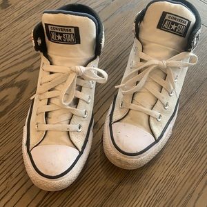 All Star Converse Hi Top Men’s 5.5 Sneakers